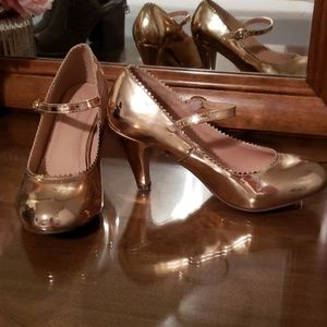 Rose Gold pumps